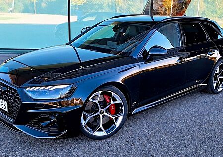 Audi RS4 RS 4 Competition Plus