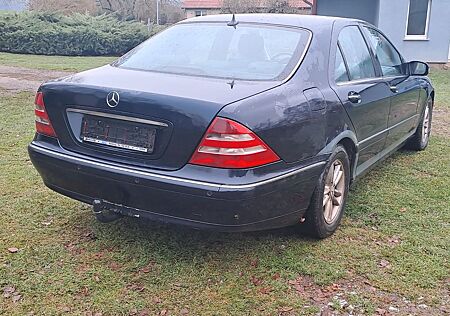 Mercedes-Benz S 320 CDI -