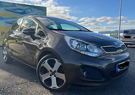 Kia Rio 1.4 Platinum Edition Platinum Edition