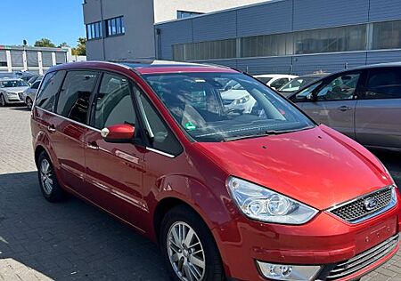 Ford Galaxy 2,0 TDCi 96kW DPF Ghia Ghia