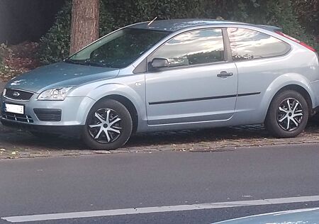 Ford Focus 1.6 Ambiente Ambiente