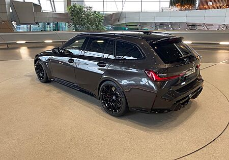 BMW M3 Competion M xDrive Touring Individual