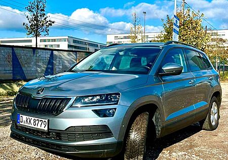 Skoda Karoq 2.0 TDI SCR DSG 4x4 Style KLIMA/NAVI/AHK