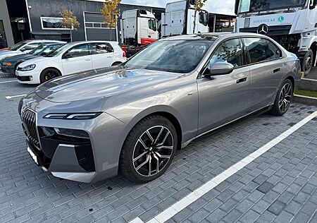 BMW 740 Baureihe 7 Lim d xDrive M Sport