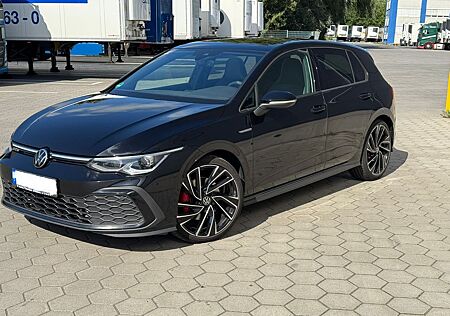 VW Golf Volkswagen 2.0 TDI DSG GTD / H&K, Pano, IQ-Light