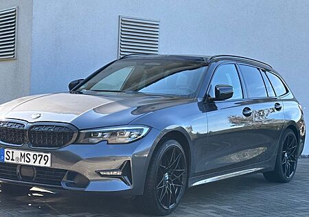 BMW 320d xDrive Touring Sport Line Automatic Spo...