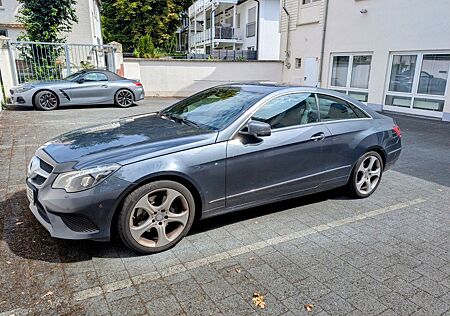 Mercedes-Benz E 200 Sport Edition Autom. Sport Edition