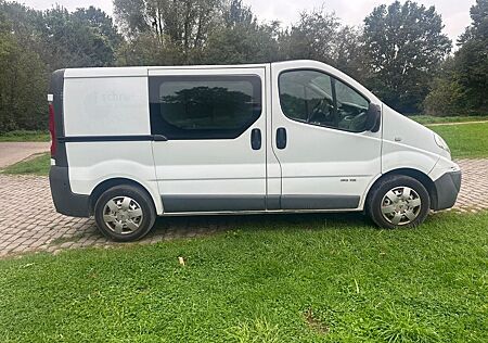 Nissan Primastar Camper Klima Kasten 2014 Tüv neu!!