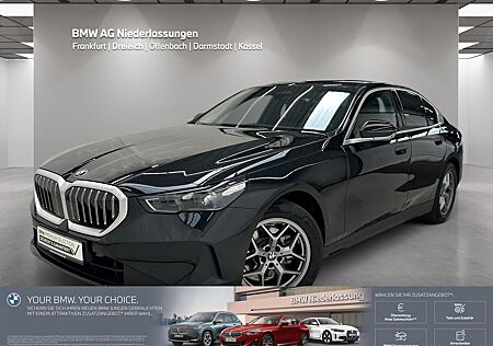 BMW 520d AHK LiveCockpitProf Kamera Driv.Assist LED