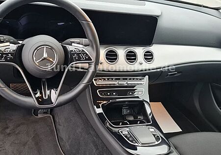 Mercedes-Benz E 400 dT 4Matic Avant LED 9G-Tronic MBUX Widescr