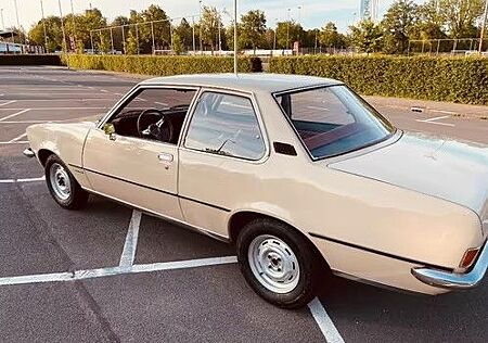 Opel Rekord 1974