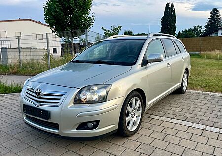 Toyota Avensis 2,0-l-D-4D