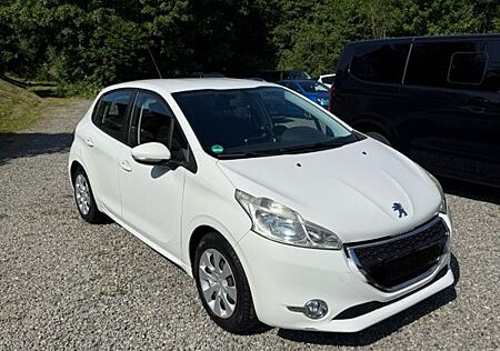 Peugeot 208 1.2 Active PureTech 82 Active