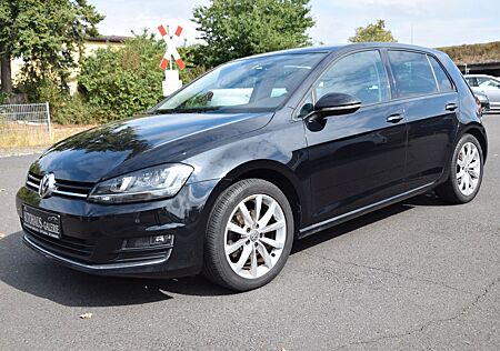 VW Golf Volkswagen VII Lim Highline BMT*TEILLEDER*MASSAGE*NAVI