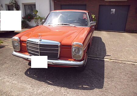 Mercedes-Benz 200 200D /8 W115