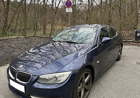 BMW 325i xDrive Coupé -
