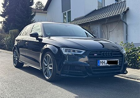 Audi S3 TFSI S tronic quattro Sportback -