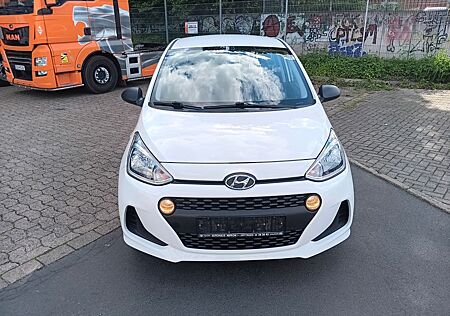 Hyundai i10 Pure TÜV AU NEU , Scheckheftgepflegt