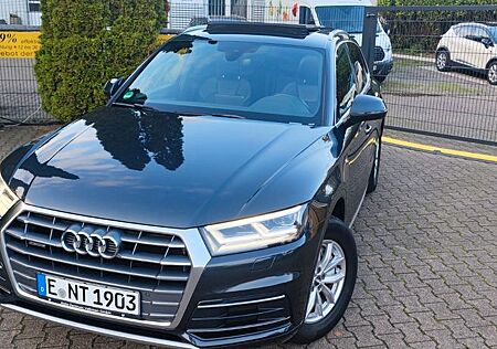 Audi Q5 quattro S-line Virtual-cocpit Scheckheft