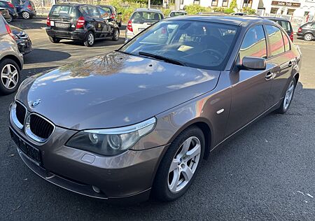BMW 520i , Leder, Xenon, Sitzheiz.