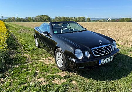 Mercedes-Benz CLK 320 AVANTGARDE Avantgarde