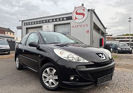 Peugeot 206 1.4L +*E.FENSTER*ZENTRAVR*2HD*55KW*TÜV*