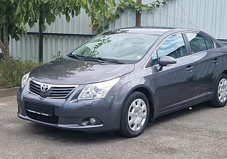 Toyota Avensis 1.8L aus 1.Hand (sehr gepflegt)