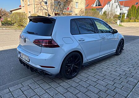 VW Golf Volkswagen 7.5 R | No OPF | Maxton Bodykit | Remus AGA