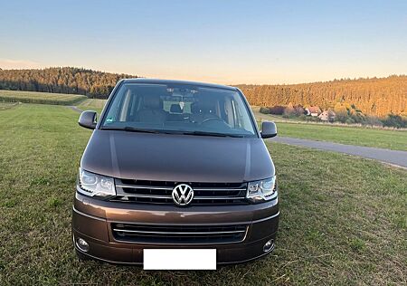 VW T5 Multivan Volkswagen Highline 2.0 TDI DSG | 180 PS |
