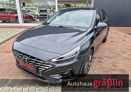 Hyundai i30 1.5 T-GDI DCT Prime LED Navi PANO