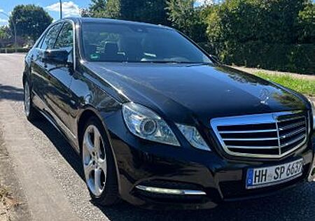 Mercedes-Benz E 200 CDI BlueEFFICIENCY AVANTGARDE AVANTGARDE