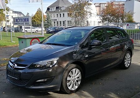 Opel Astra J Sports Tourer Style