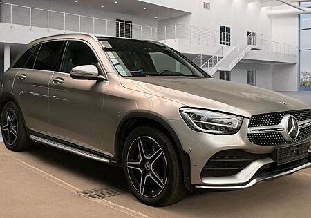 Mercedes-Benz GLC 300 d 4Matic AMG-LINE|PANO|STDHZ|DISTRONIC