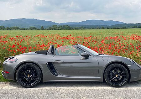 Porsche Boxster 718