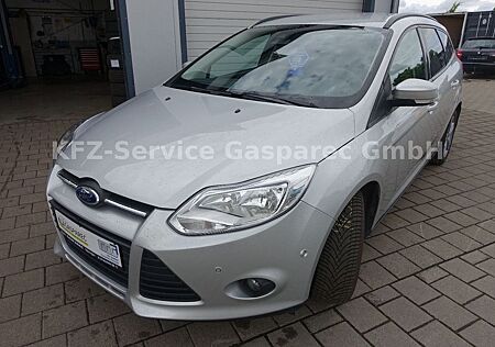 Ford Focus Turnier Sync Edition