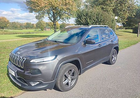 Jeep Cherokee Limited 4x4 AHK PANO KEYLESS NAV TEMP