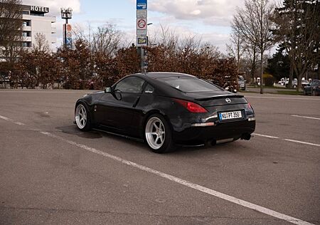 Nissan 350Z 35th Anniversary Edition 3.5l Schwarz 3...