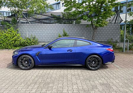 BMW M4 Competition xDrive Edition 50 Jahre, Carbon