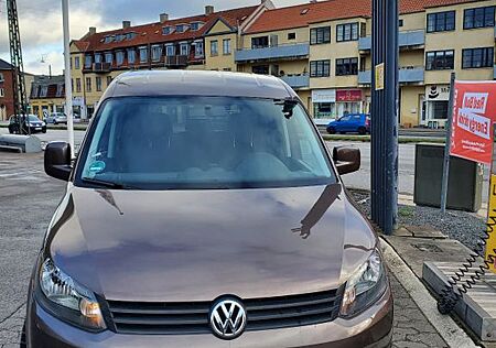 VW Caddy Volkswagen 1,2TSI 77kW BMT Comfortline 5-Sitzer C...