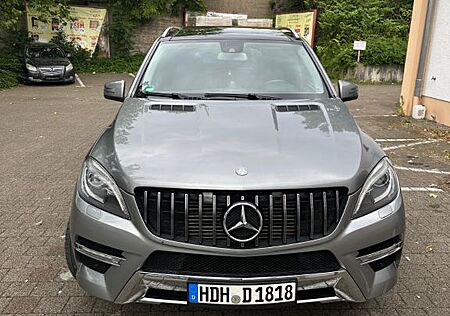 Mercedes-Benz ML 350 BlueTEC 4MATIC EURO6 AMG Sportpaket