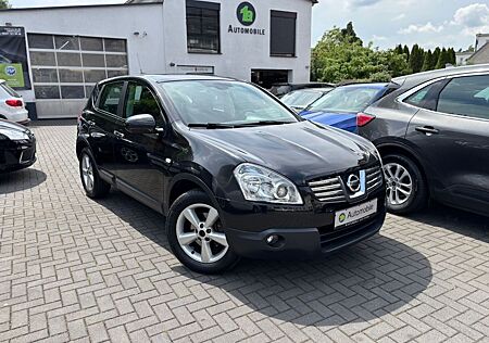 Nissan Qashqai Acenta 4X4*AHK*PANO*KLIMAA*TEMPOM*EXPORT