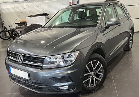 VW Tiguan Volkswagen 2.0 TDi **Navi*Kamera*AHK*PDC*Spur**