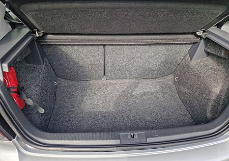 VW Polo Volkswagen 1.2 47kW (9N3) Goal Goal
