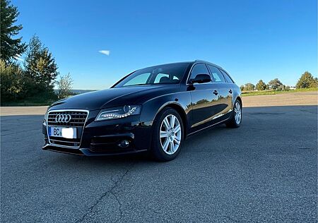 Audi A4 2.7 TDI Automatik Schwarz Alcantara AHK