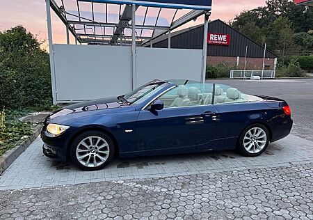 BMW 320i Cabrio E93 (Facelift/LCi)