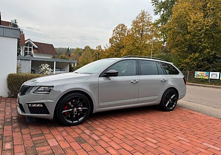 Skoda Octavia 2.0 TSI DSG RS Challenge Sportpaket