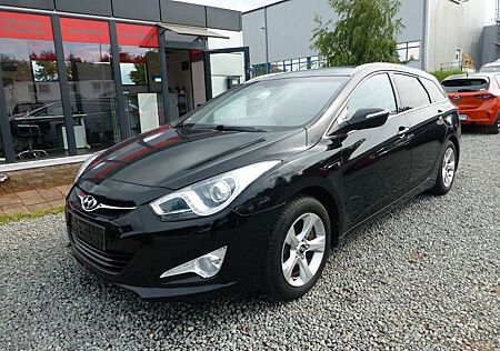 Hyundai i40 cw Comfort Klima Sitzheizung TÜV/AU NEU