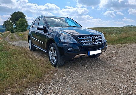 Mercedes-Benz ML 320 CDI 4MATIC MOPF AHK XENON LEDER NAVI