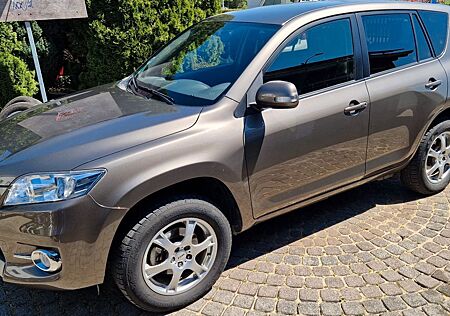 Toyota RAV 4 2,0-l-Valvematic 4x4 Travel Travel