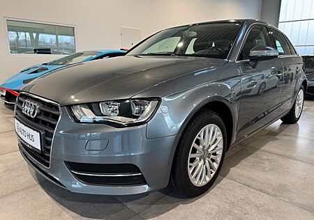 Audi A3 Sportback ambiente/2 Zonen Klima/Tempomat/PDC
